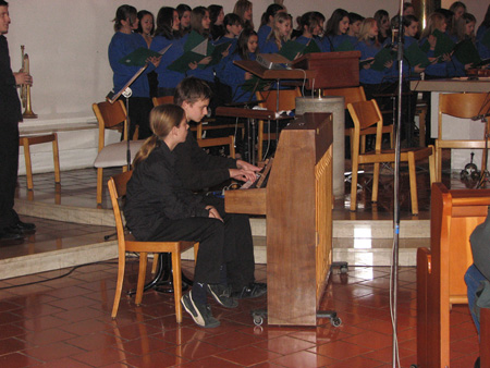 1c Weihnachtsfeier 08 056.jpg