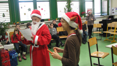 1c Weihnachtsfeier 08 135.jpg